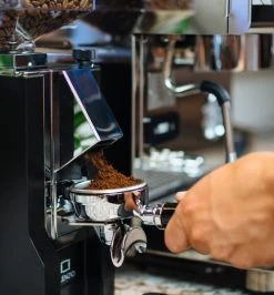 Eureka Mignon Silenzio BLACK MATTE Coffee Grinder + FREE COFFEE